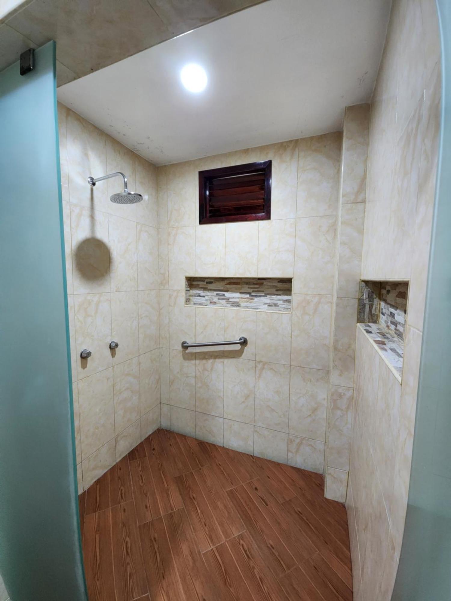Habitación Cuádruple - vistas al jardín